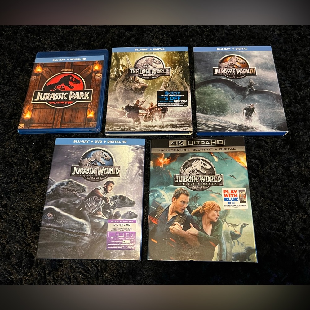 5 Jurassic Park/Jurassic World Blu Ray Movies